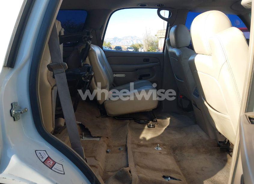 Photo 8 of 2005 Gmc Yukon SLT (VIN 1GKEC13TX5J145688)