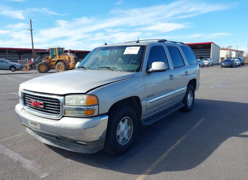 Photo 2 of 2005 Gmc Yukon SLT (VIN 1GKEC13TX5R133302)
