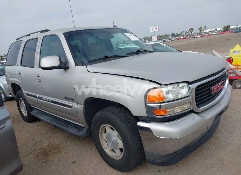 2005 Gmc Yukon SLT (VIN 1GKEC13TX5R135812) main photo