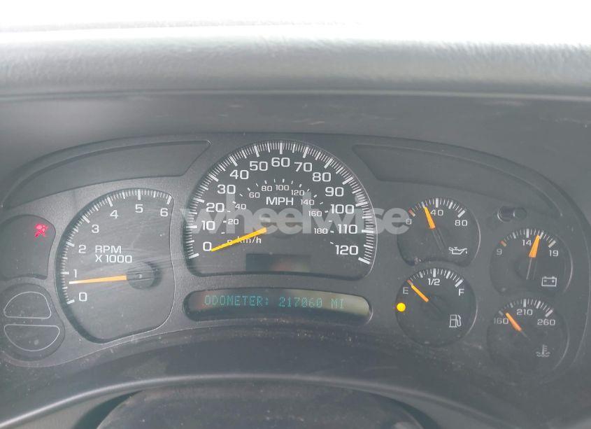 Photo 7 of 2005 Gmc Yukon SLT (VIN 1GKEC13TX5R135812)