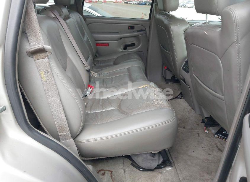 Photo 8 of 2005 Gmc Yukon SLT (VIN 1GKEC13TX5R135812)