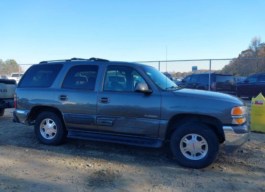 Photo 13 of 2000 Gmc Yukon SLE (VIN 1GKEC13V1YJ115520)