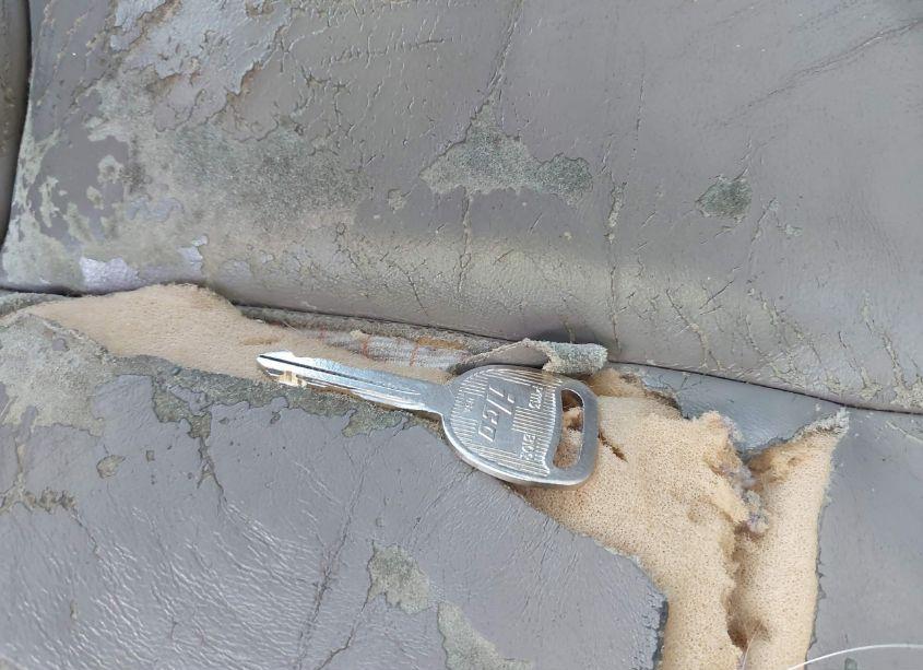 Photo 11 of 2005 Gmc Yukon SLE (VIN 1GKEC13V75J158044)