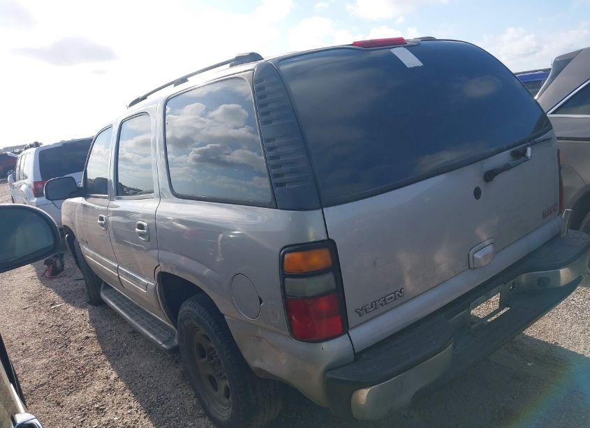 Photo 3 of 2005 Gmc Yukon SLE (VIN 1GKEC13V75J158044)