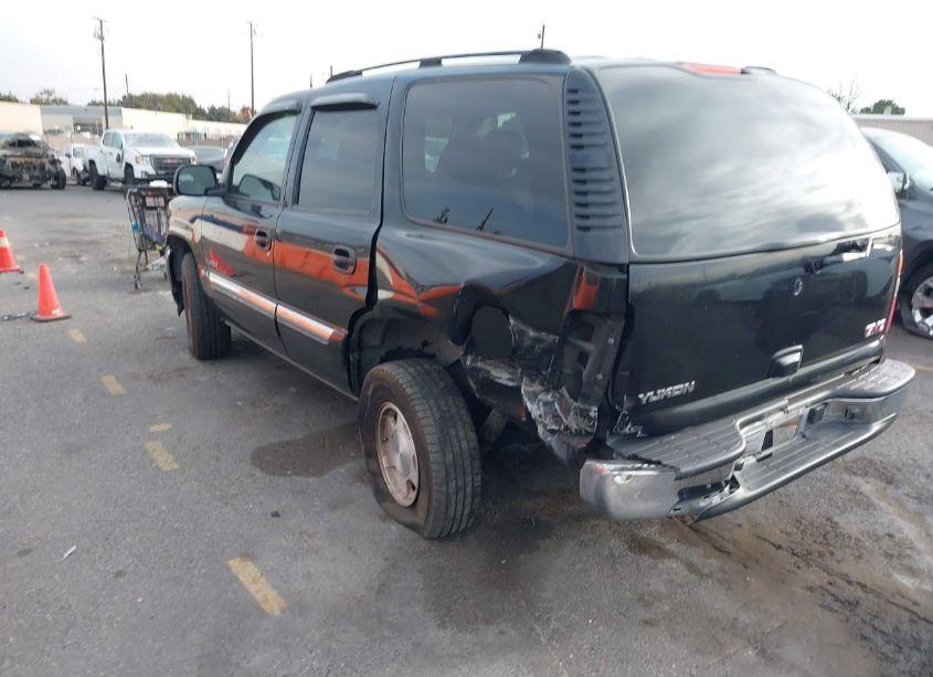 Photo 3 of 2005 Gmc Yukon SLE (VIN 1GKEC13V75R168090)