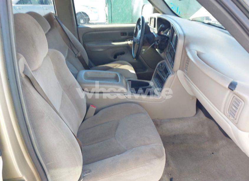 Photo 5 of 2005 Gmc Yukon SLE (VIN 1GKEC13V85R111722)