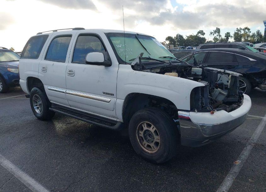 2004 Gmc Yukon SLE (VIN 1GKEC13V94R316030) main photo