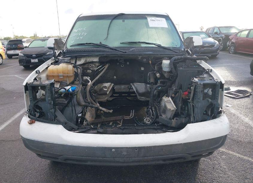 Photo 11 of 2004 Gmc Yukon SLE (VIN 1GKEC13V94R316030)