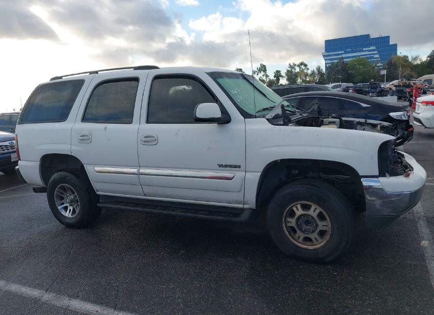 Photo 12 of 2004 Gmc Yukon SLE (VIN 1GKEC13V94R316030)