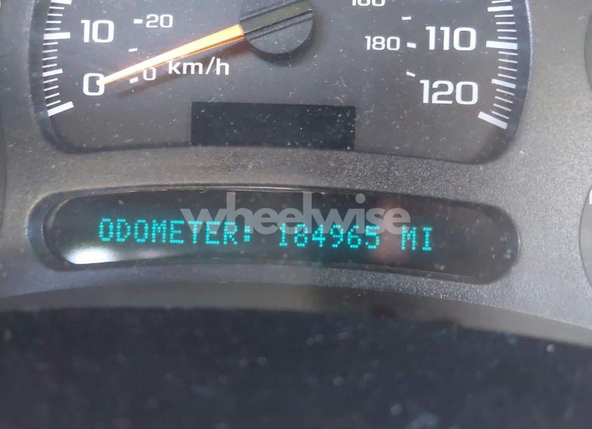 Photo 7 of 2004 Gmc Yukon SLE (VIN 1GKEC13VX4J118121)