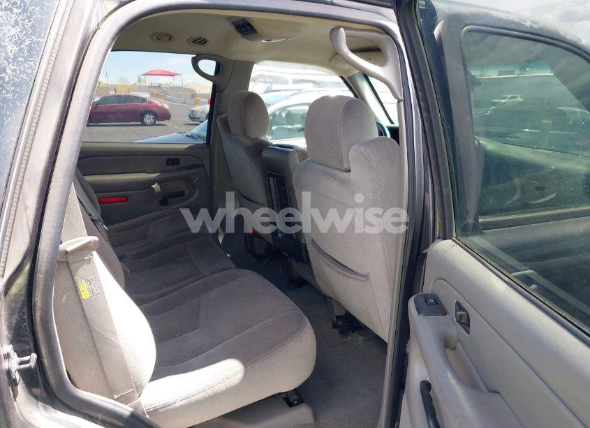 Photo 8 of 2004 Gmc Yukon SLE (VIN 1GKEC13VX4J118121)