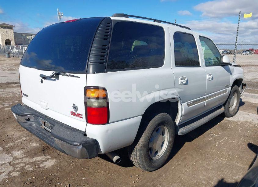 Photo 4 of 2005 Gmc Yukon SLE (VIN 1GKEC13VX5J133090)