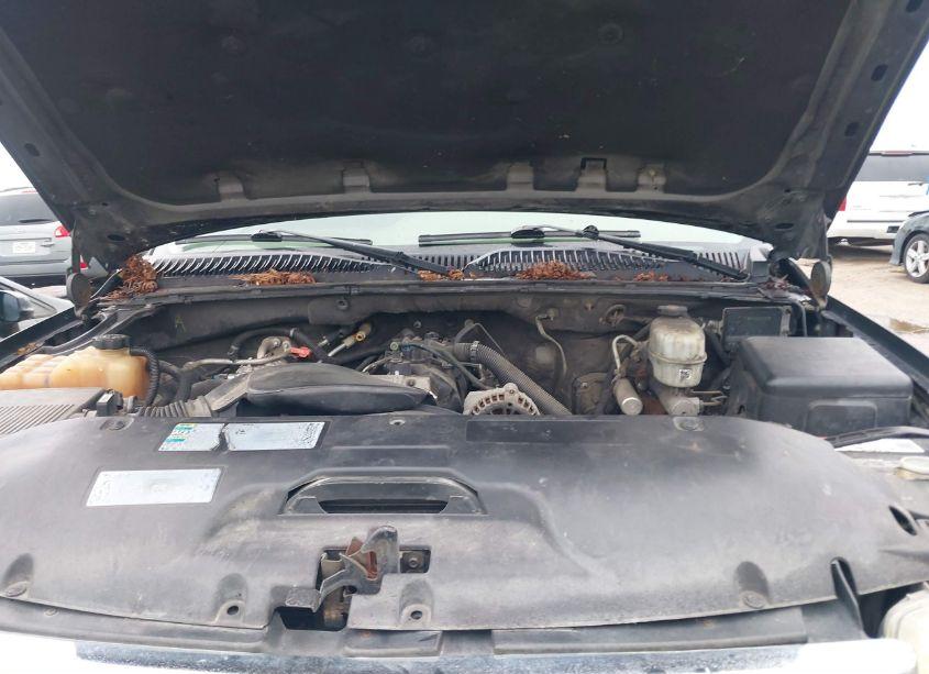 Photo 10 of 2004 Gmc Yukon SLT (VIN 1GKEC13Z14R133630)