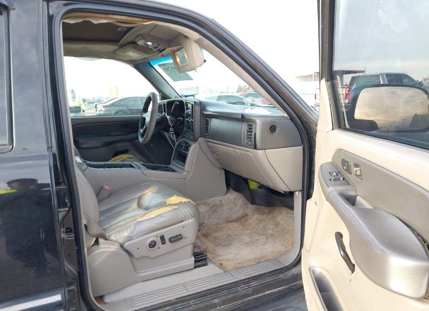 Photo 5 of 2003 Gmc Yukon SLT (VIN 1GKEC13Z23R283812)