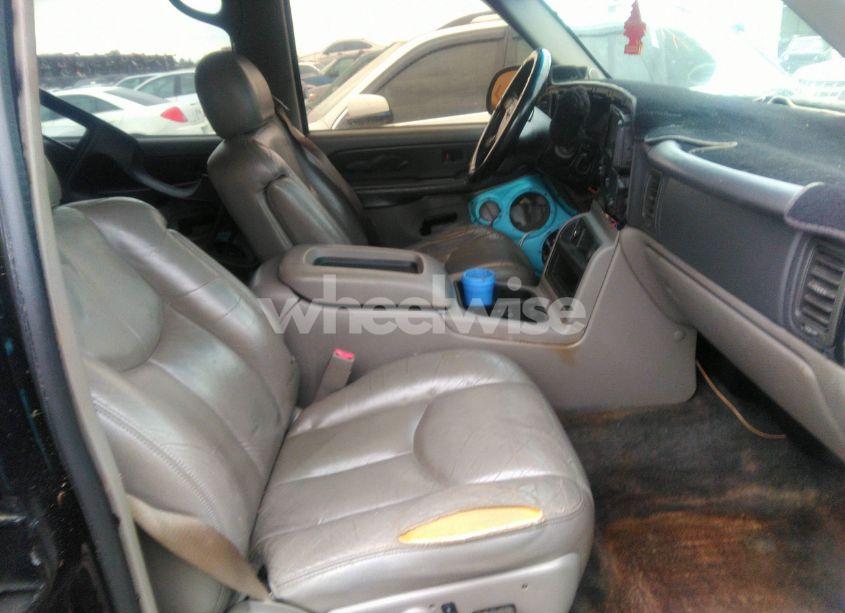 Photo 5 of 2003 Gmc Yukon SLT (VIN 1GKEC13Z33R282426)