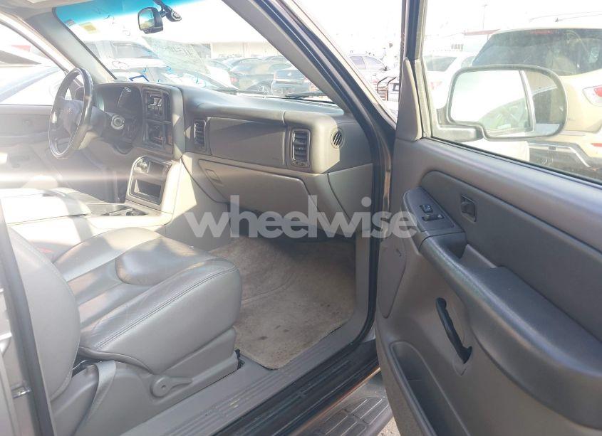 Photo 5 of 2003 Gmc Yukon SLT (VIN 1GKEC13Z43R163266)