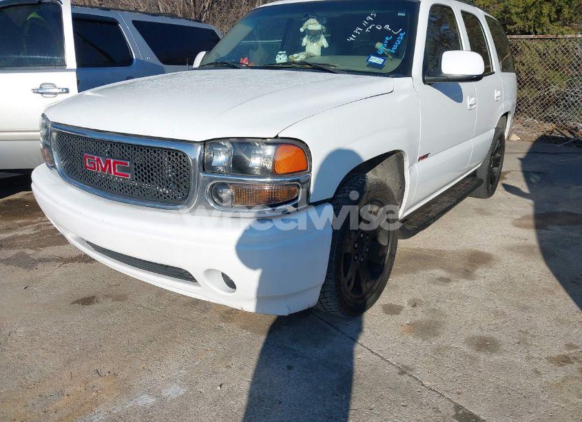 Photo 2 of 2003 Gmc Yukon SLT (VIN 1GKEC13Z53R108342)