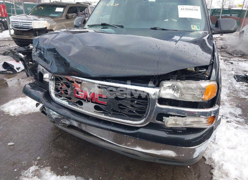 Photo 17 of 2003 Gmc Yukon SLE (VIN 1GKEC13Z63R166721)