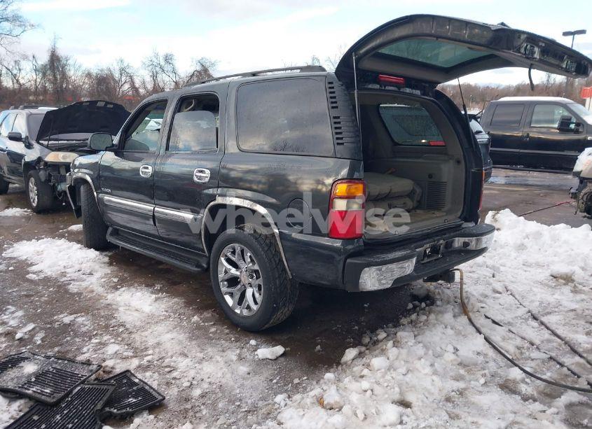 Photo 3 of 2003 Gmc Yukon SLE (VIN 1GKEC13Z63R166721)
