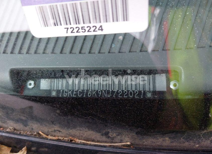 Photo 11 of 1992 Gmc Suburban C1500 (VIN 1GKEC16K9NJ722021)