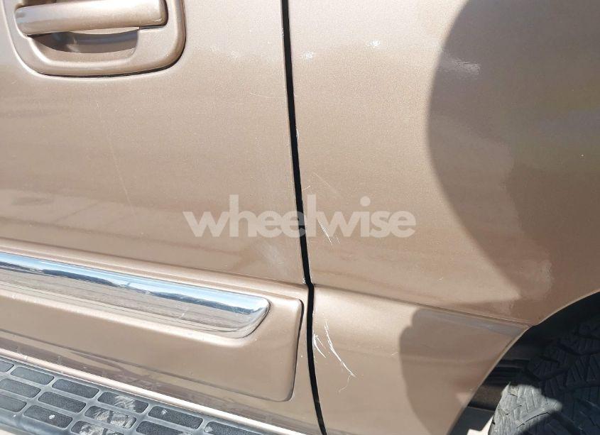 Photo 19 of 2003 Gmc Yukon XL 1500 SLT (VIN 1GKEC16Z13J110728)