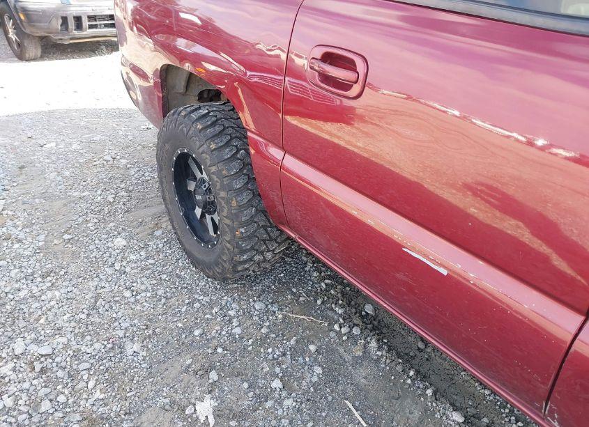 Photo 16 of 2003 Gmc Yukon XL 1500 SLT (VIN 1GKEC16Z53J143585)