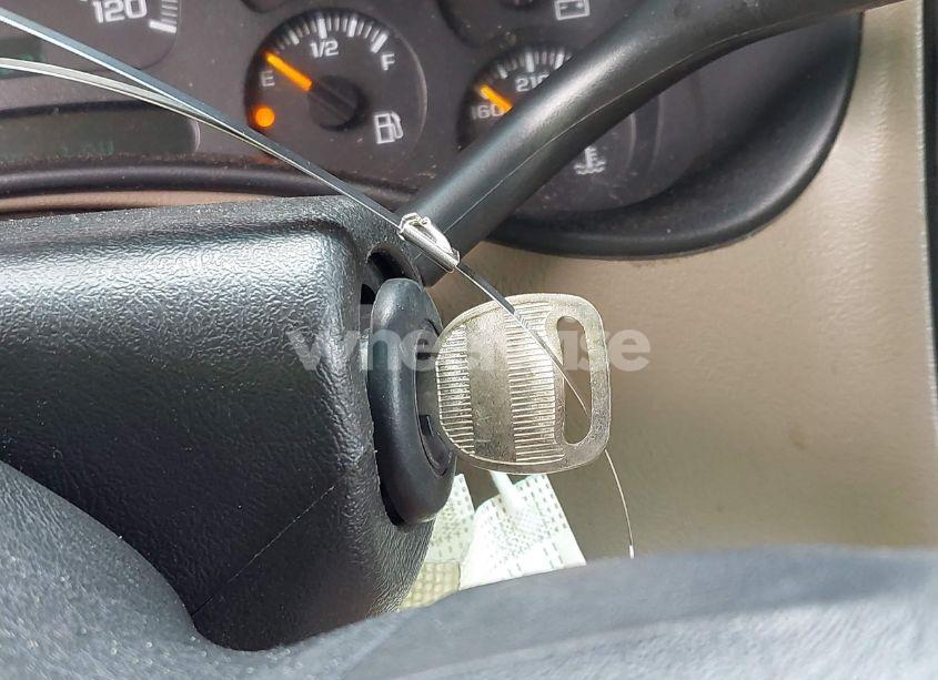 Photo 11 of 2005 Gmc Yukon XL 1500 SLT (VIN 1GKEC16Z55J182423)