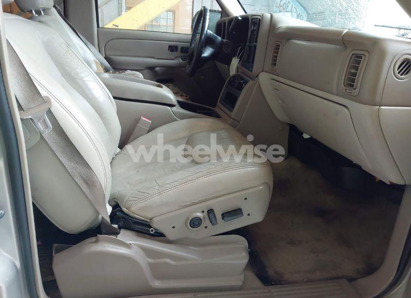 Photo 5 of 2005 Gmc Yukon XL 1500 SLT (VIN 1GKEC16Z55J182423)