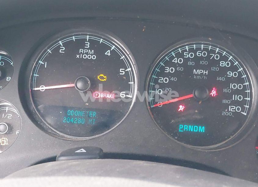 Photo 15 of 2008 Gmc Yukon DENALI (VIN 1GKEC63828J199001)