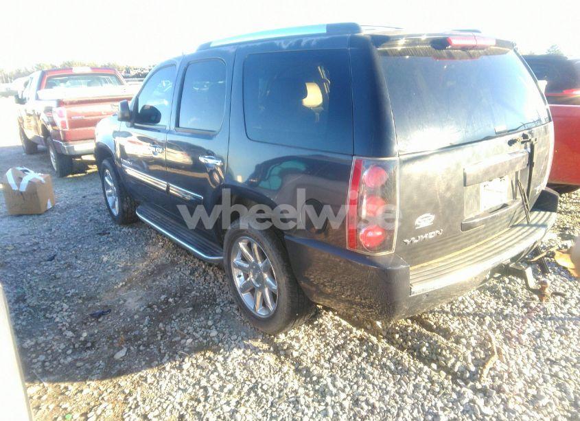 Photo 3 of 2008 Gmc Yukon DENALI (VIN 1GKEC63828J199001)