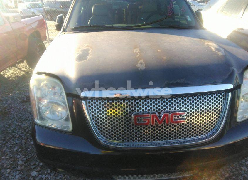Photo 6 of 2008 Gmc Yukon DENALI (VIN 1GKEC63828J199001)