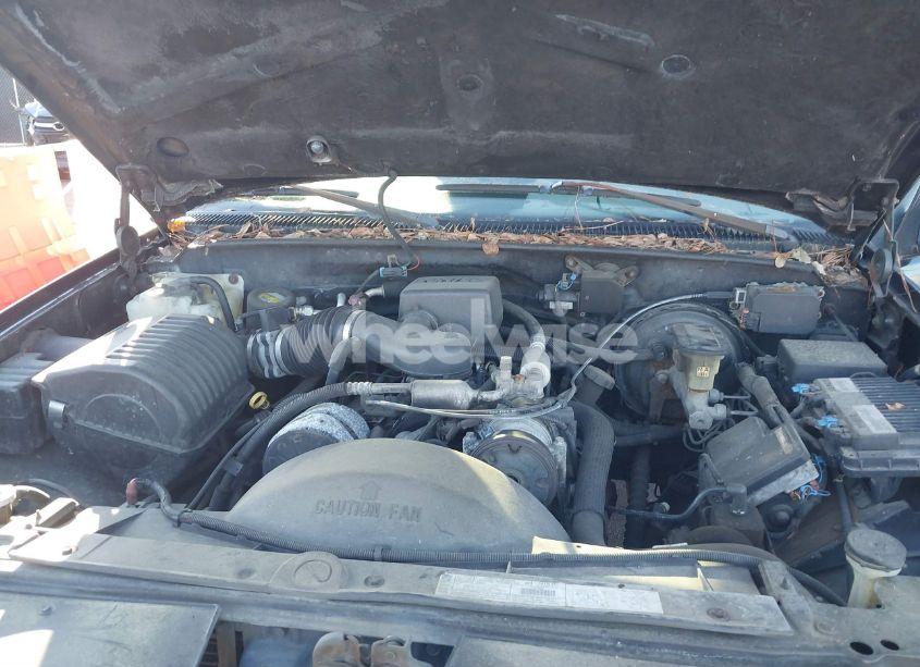 Photo 10 of 2000 Gmc Yukon DENALI (VIN 1GKEK13R3YR134982)