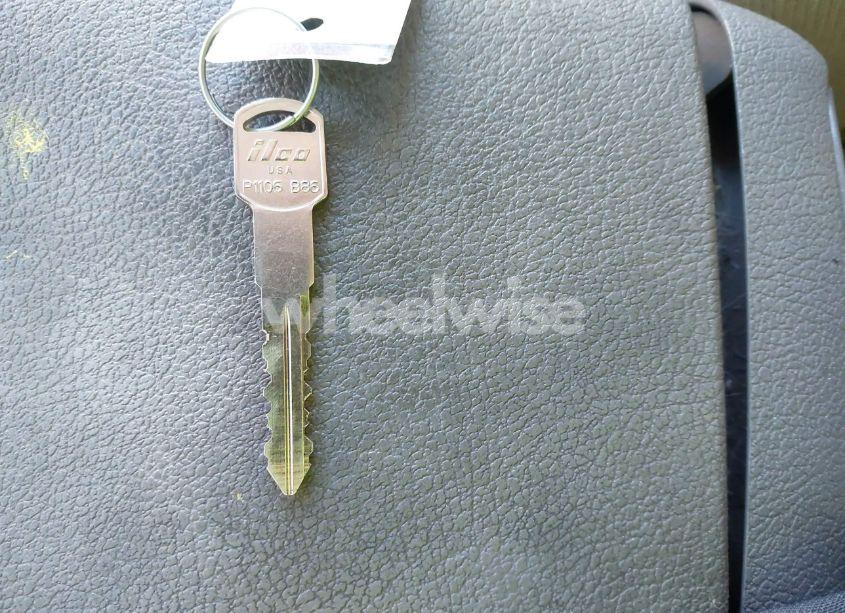 Photo 11 of 2000 Gmc Yukon DENALI (VIN 1GKEK13R3YR134982)