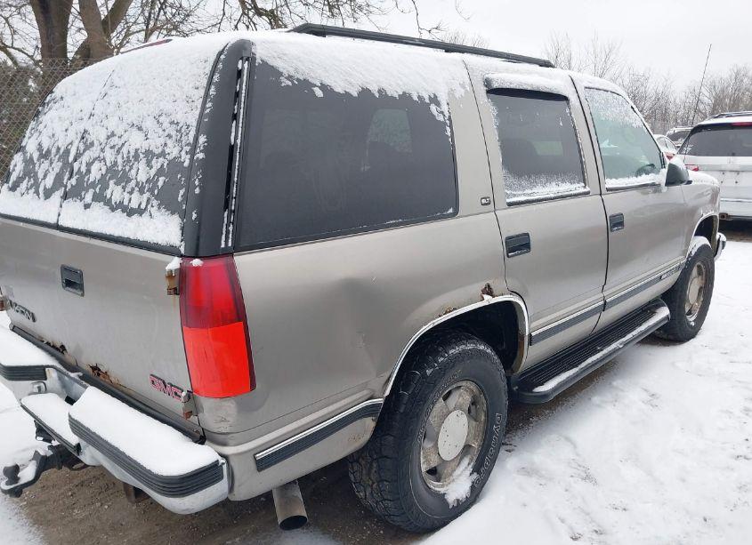 Photo 4 of 1999 Gmc Yukon SLT CMI (VIN 1GKEK13R6XJ805087)