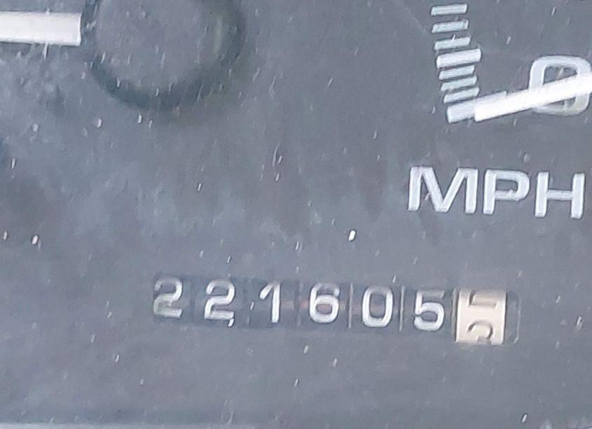 Photo 7 of 2000 Gmc Yukon DENALI (VIN 1GKEK13R8YR119247)