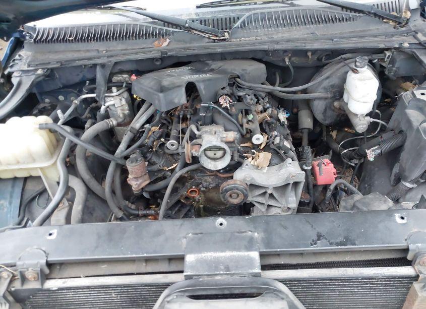 Photo 10 of 2000 Gmc Yukon SLE (VIN 1GKEK13T0YJ131614)