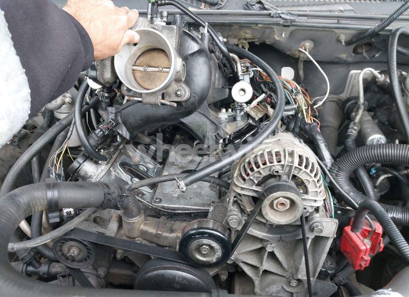 Photo 13 of 2005 Gmc Yukon SLT (VIN 1GKEK13T35J146667)