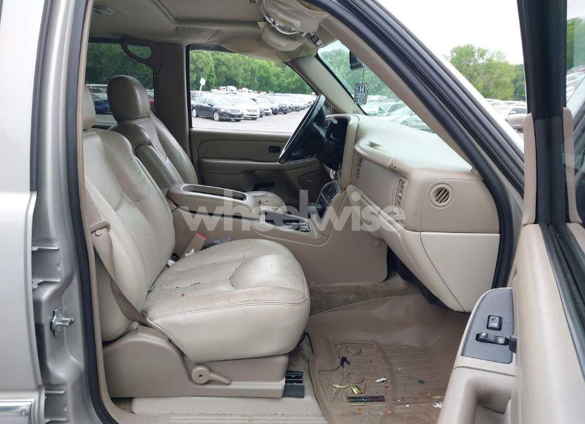 Photo 5 of 2005 Gmc Yukon SLT (VIN 1GKEK13T35J146667)