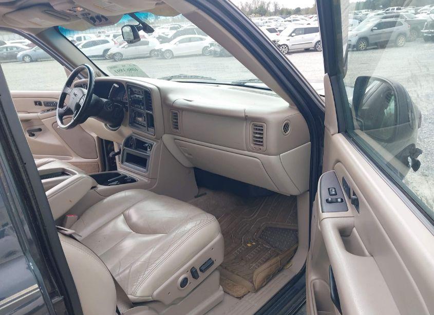 Photo 5 of 2005 Gmc Yukon SLT (VIN 1GKEK13T35R126548)