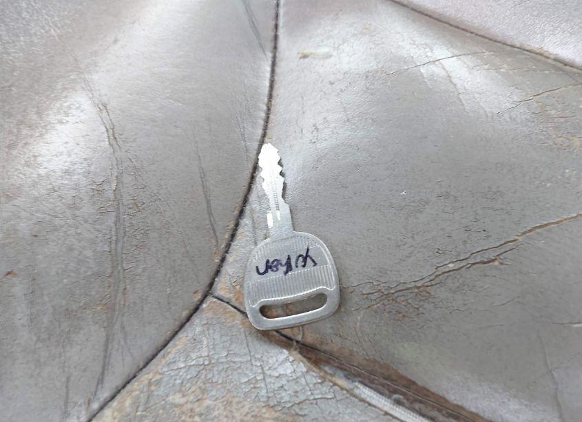 Photo 11 of 2005 Gmc Yukon SLT (VIN 1GKEK13T55J102945)