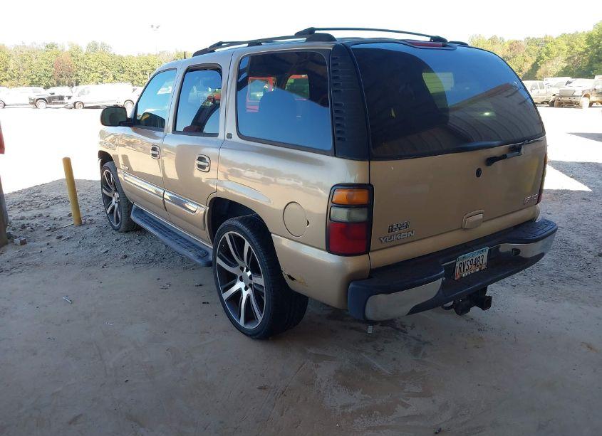 Photo 3 of 2005 Gmc Yukon SLT (VIN 1GKEK13T55J102945)