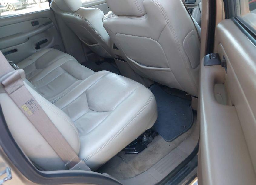 Photo 8 of 2005 Gmc Yukon SLT (VIN 1GKEK13T55J102945)