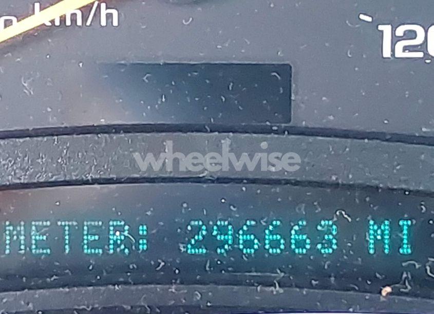 Photo 7 of 2005 Gmc Yukon SLT (VIN 1GKEK13T55J203712)