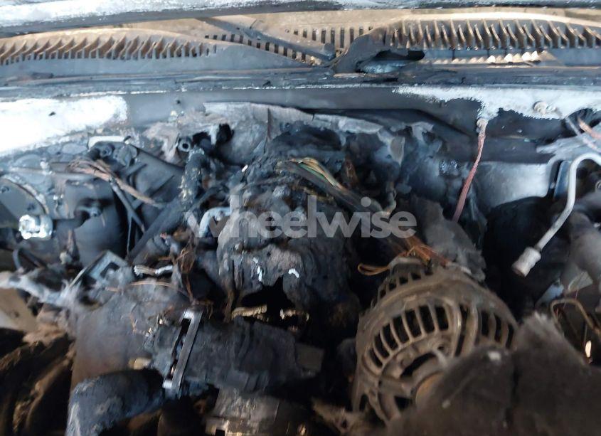 Photo 10 of 2005 Gmc Yukon SLT (VIN 1GKEK13T65J191327)