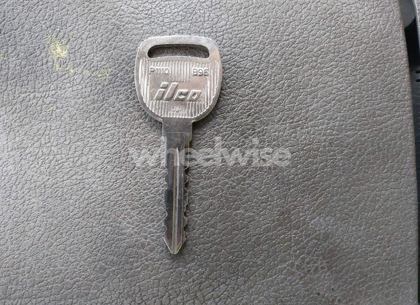 Photo 11 of 2005 Gmc Yukon SLT (VIN 1GKEK13T75J214291)