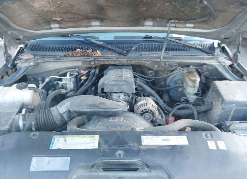 Photo 10 of 2000 Gmc Yukon SLT (VIN 1GKEK13T8YJ166529)