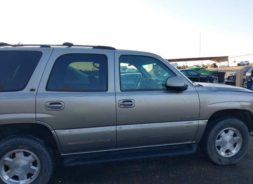 Photo 13 of 2000 Gmc Yukon SLT (VIN 1GKEK13T8YJ166529)