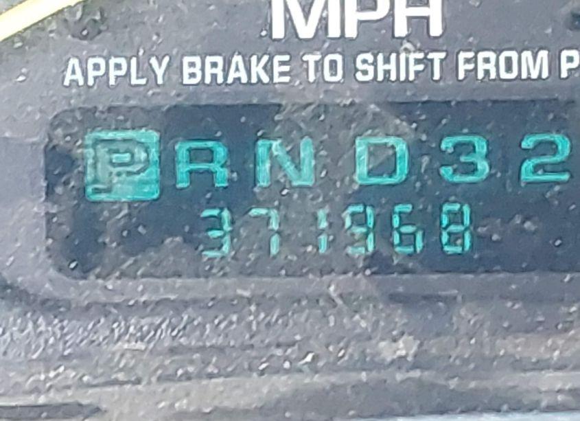 Photo 15 of 2000 Gmc Yukon SLT (VIN 1GKEK13T8YJ166529)