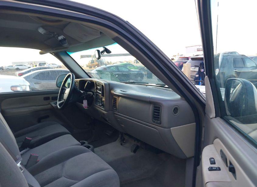 Photo 5 of 2000 Gmc Yukon SLT (VIN 1GKEK13T8YJ166529)