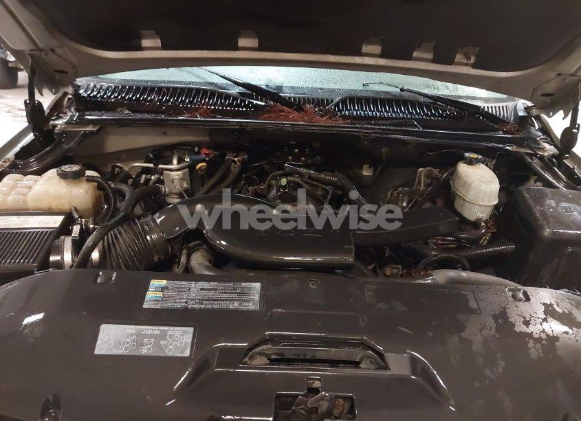 Photo 10 of 2004 Gmc Yukon SLT (VIN 1GKEK13TX4J155865)